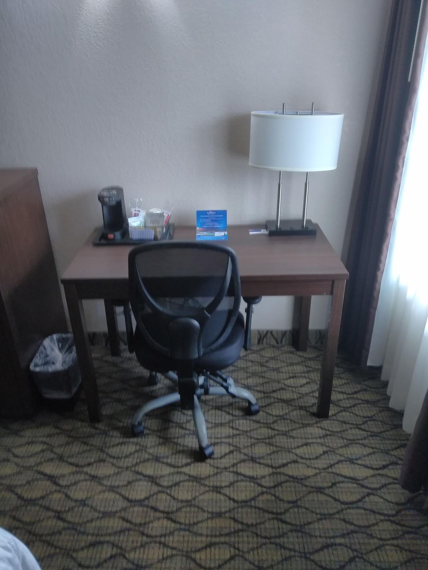 Hotel Baymont By Wyndham Madison Heights Detroit Area Esterno foto
