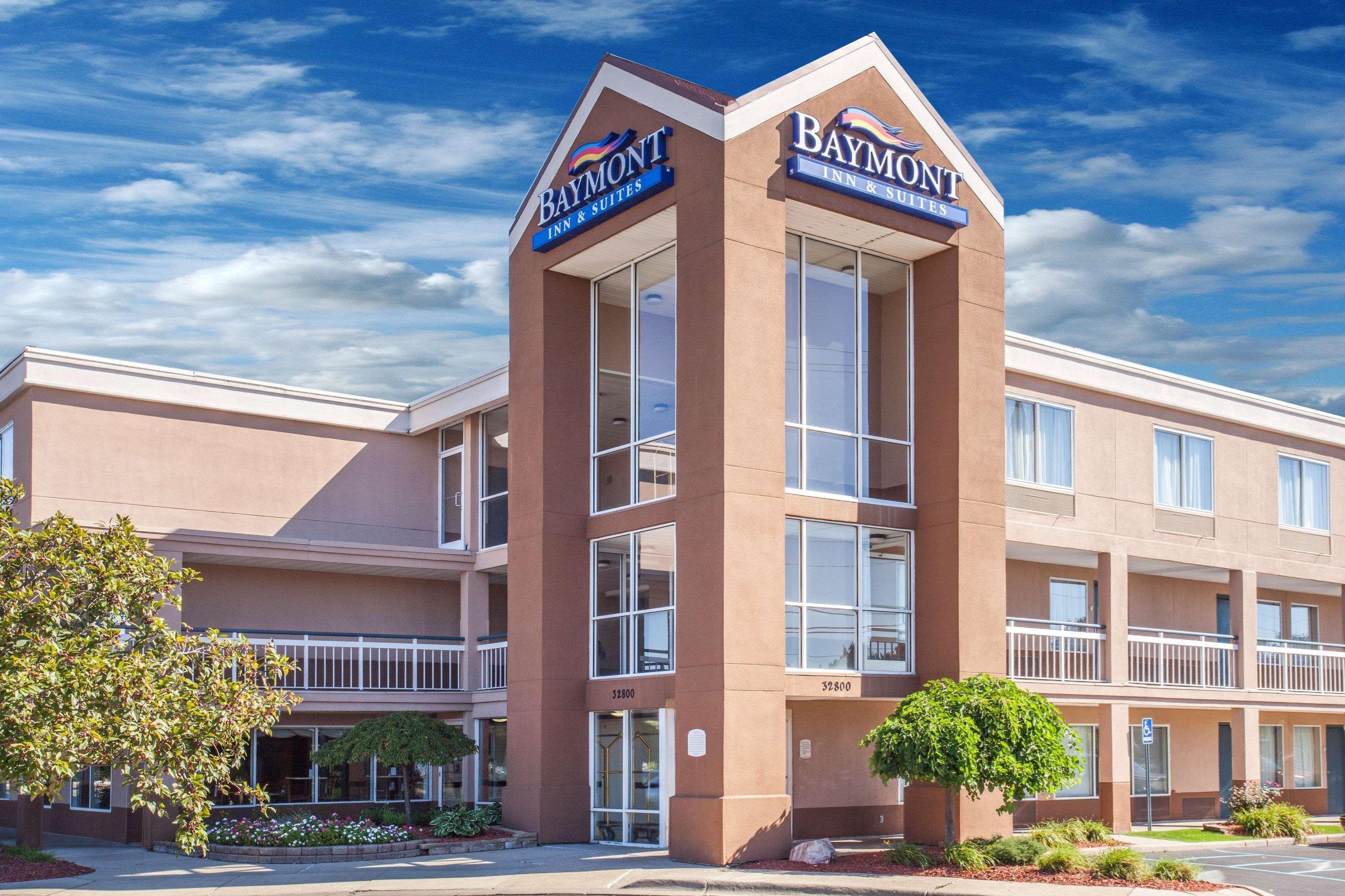 Hotel Baymont By Wyndham Madison Heights Detroit Area Esterno foto