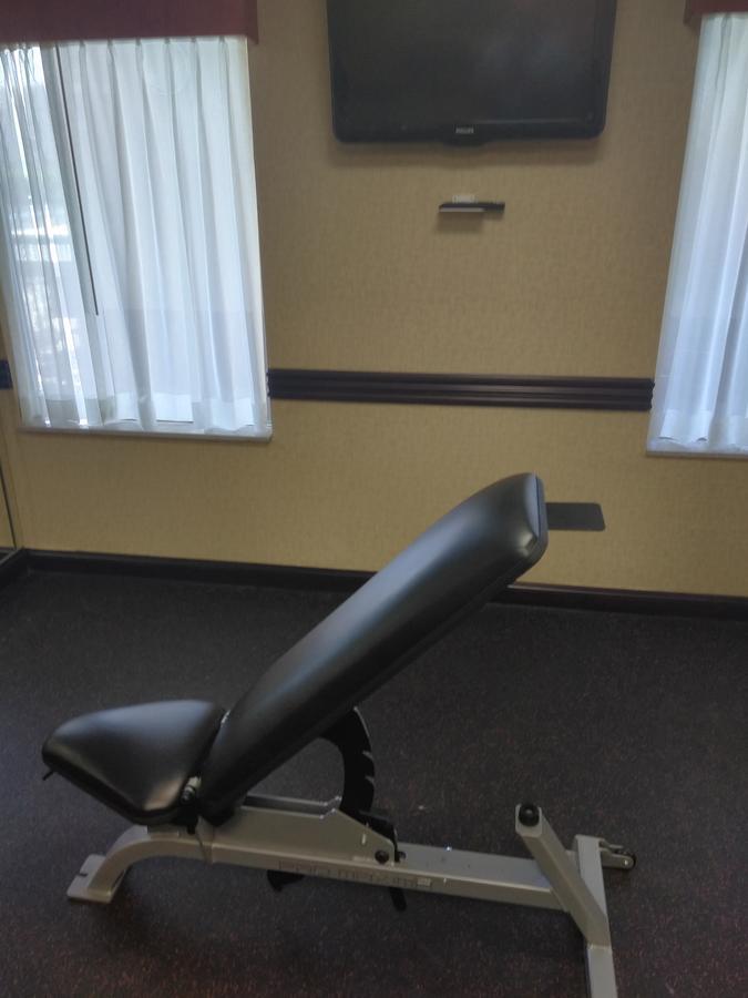 Hotel Baymont By Wyndham Madison Heights Detroit Area Esterno foto